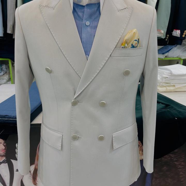 Bespoke Double Breasted Suit 17